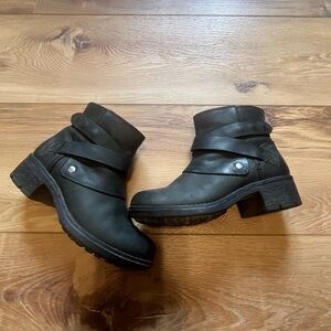 Clarks ankle boots